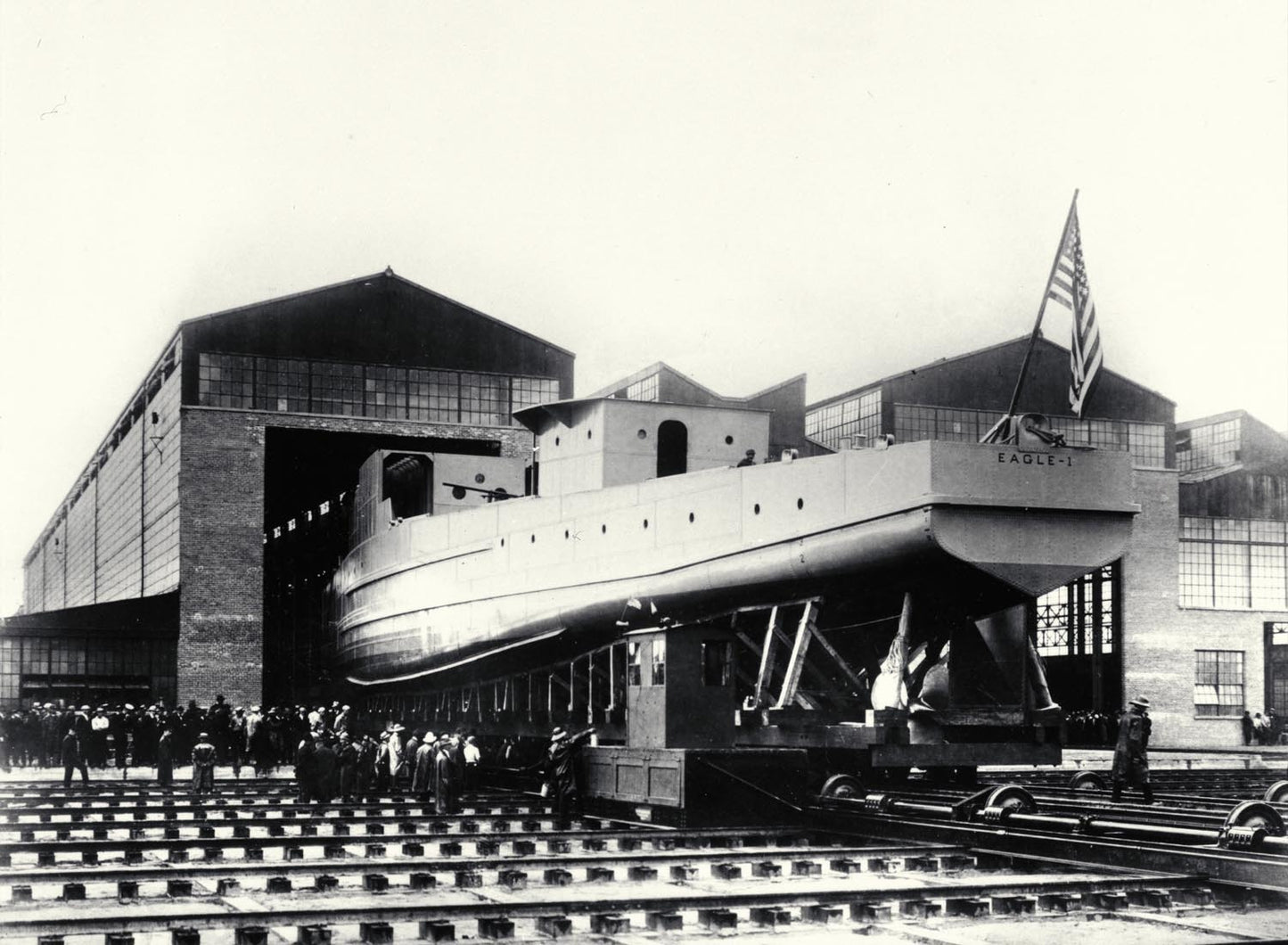 1918 Submarine Chaser number one before launch  0401-1350