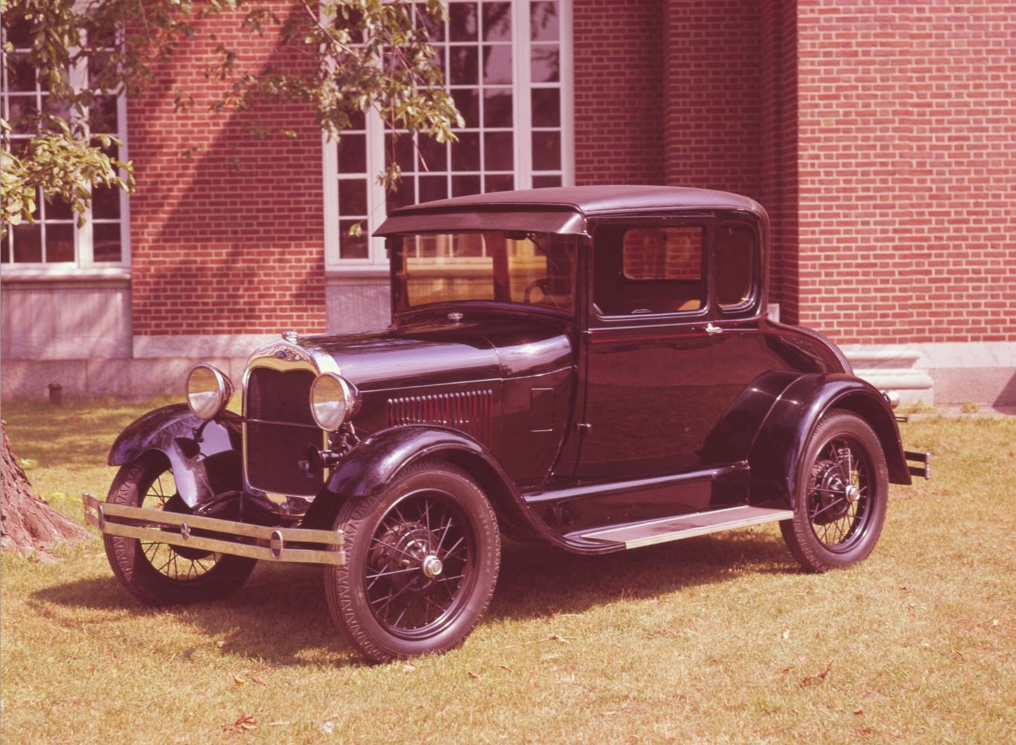 1928 ford Model A coupe  0401-1355