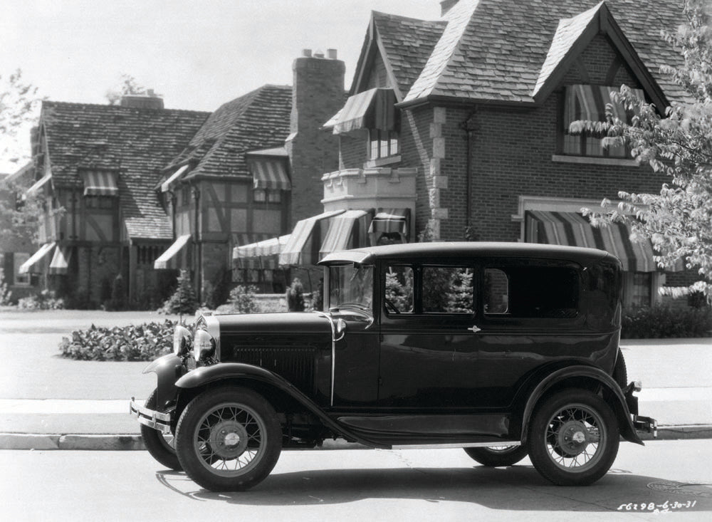 1931 Ford Model A DeLuxe Tudor Sedan 0401-1359