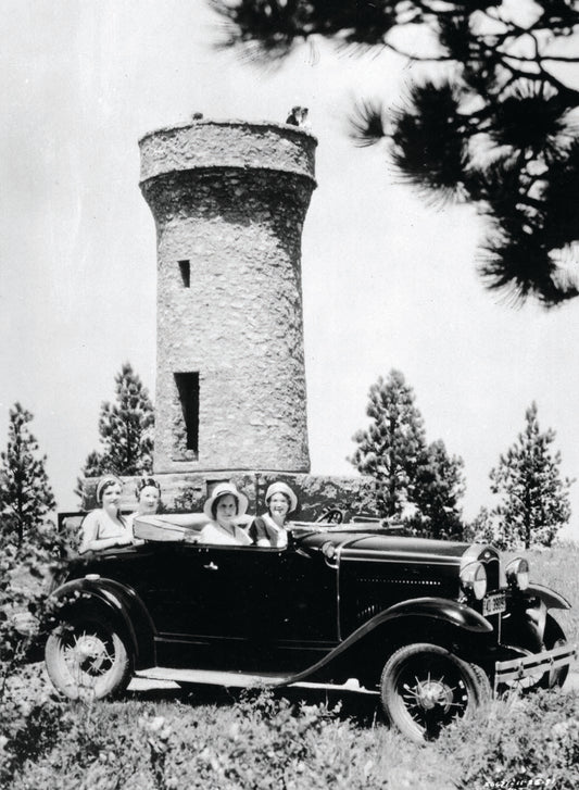 1931 Ford Model A Roadster with people 0401-1361