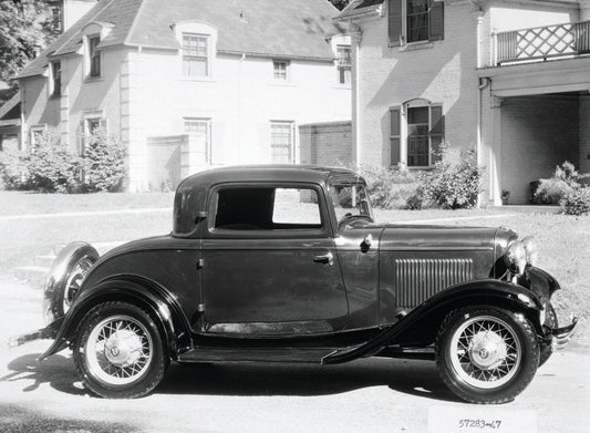 1932 Ford DeLuxe Coupe 0401-1373