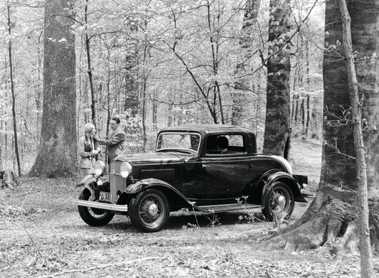 1932 Ford DeLuxe Coupe 0401-1375