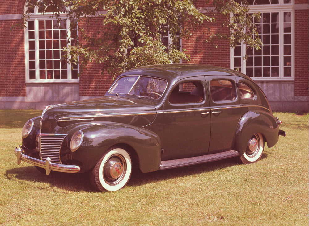 1939 Mercury four door sedan 0401-1382