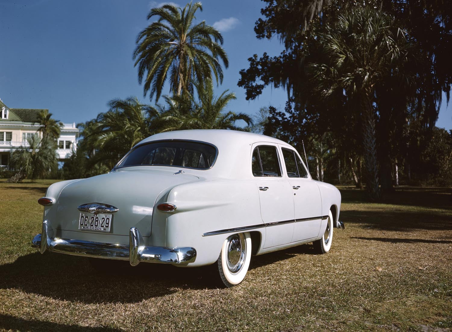 1949 Ford four door  0401-1402