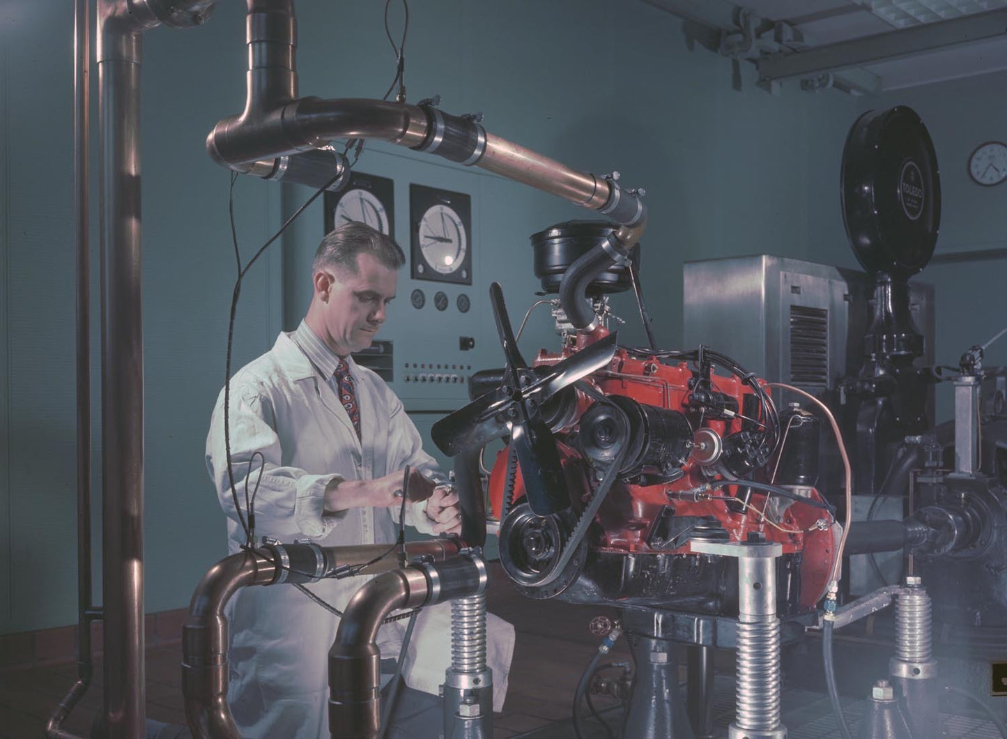 1949 Ford Rouge Complex dynometer testing 1950 tru  0401-1405