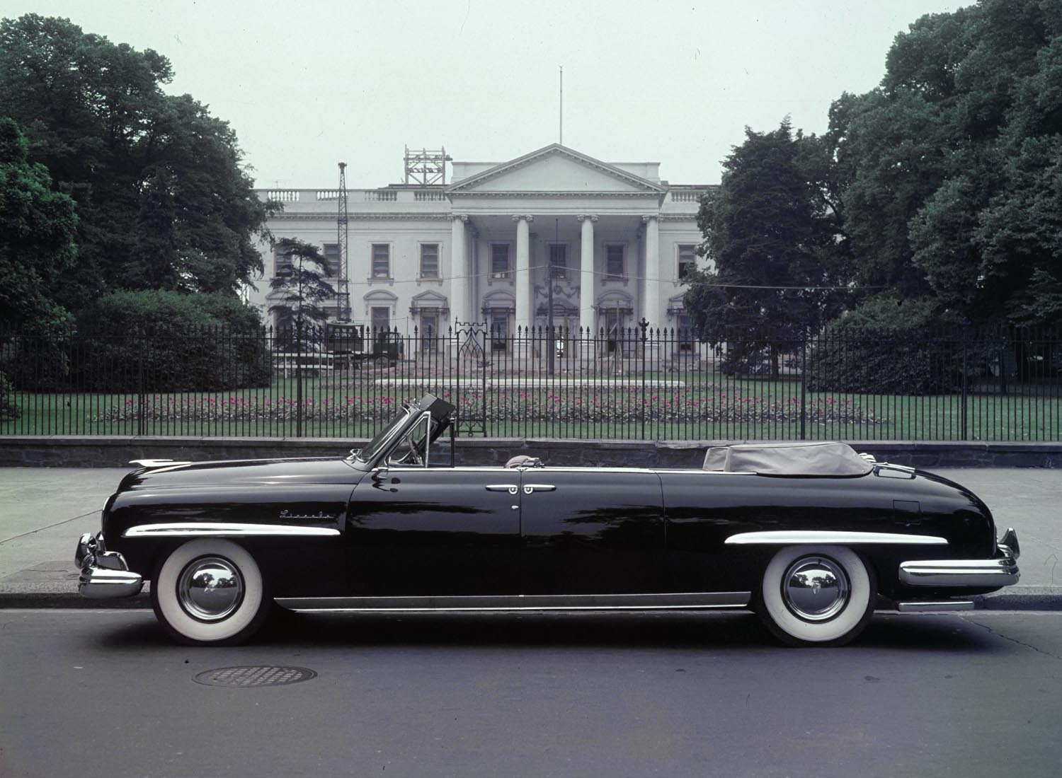 1950 Lincoln Presidental convertible  0401-1432