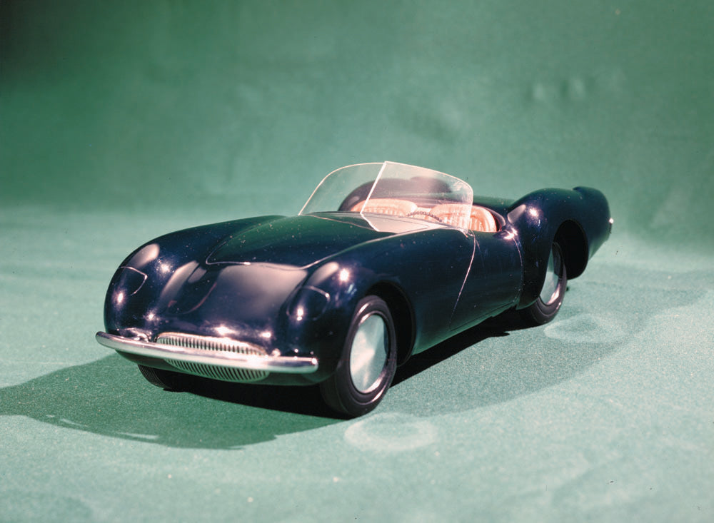 1951 Ford Anglia based concept model by Vince Gard  0401-1434