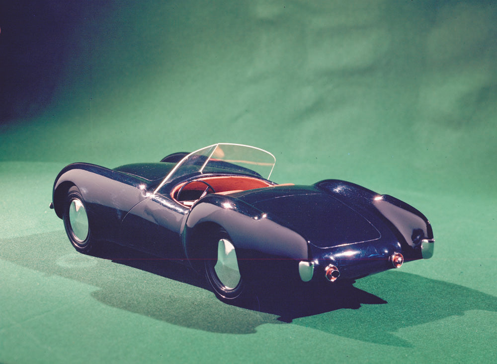 1951 Ford Anglia based concept model by Vince Gard  0401-1435