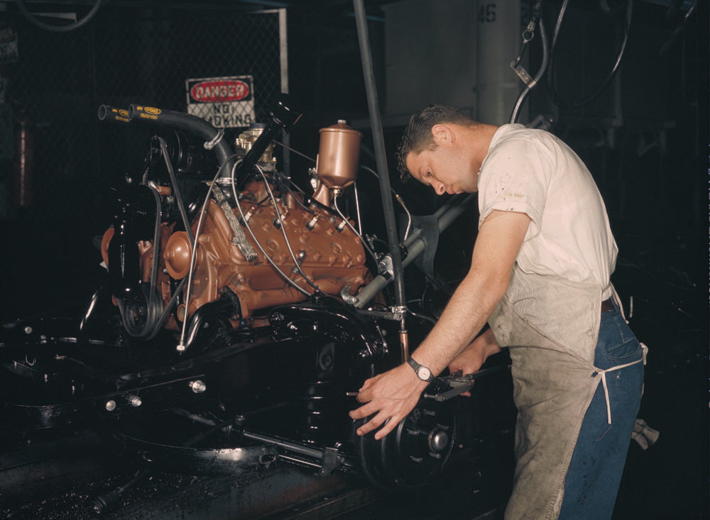 1951 Ford V8 239 CID flathead  0401-1463