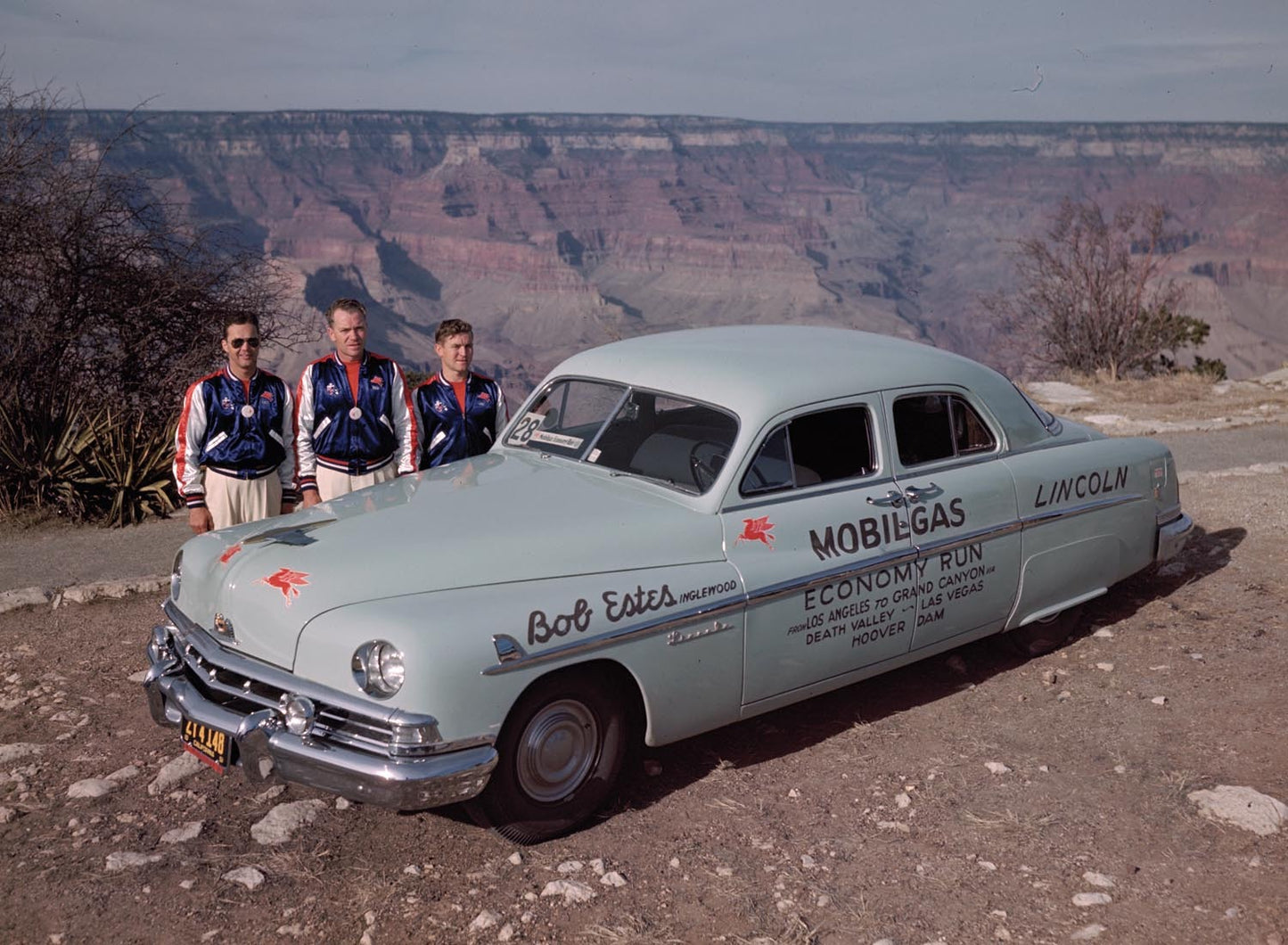 1951 Lincoln Mobil Gas Economy Run entry  0401-1467