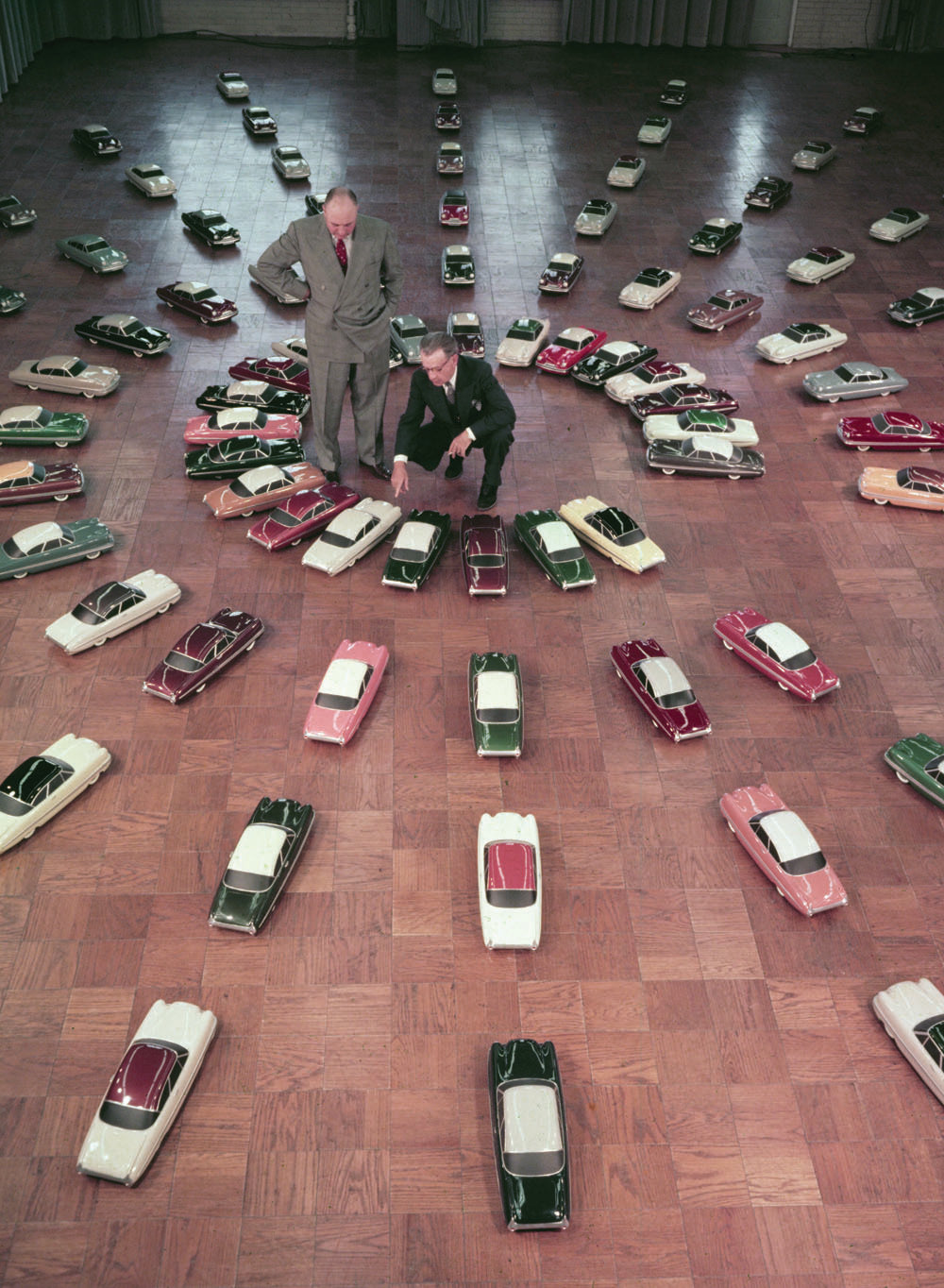 1953 Ford scale concept car models  0401-1521