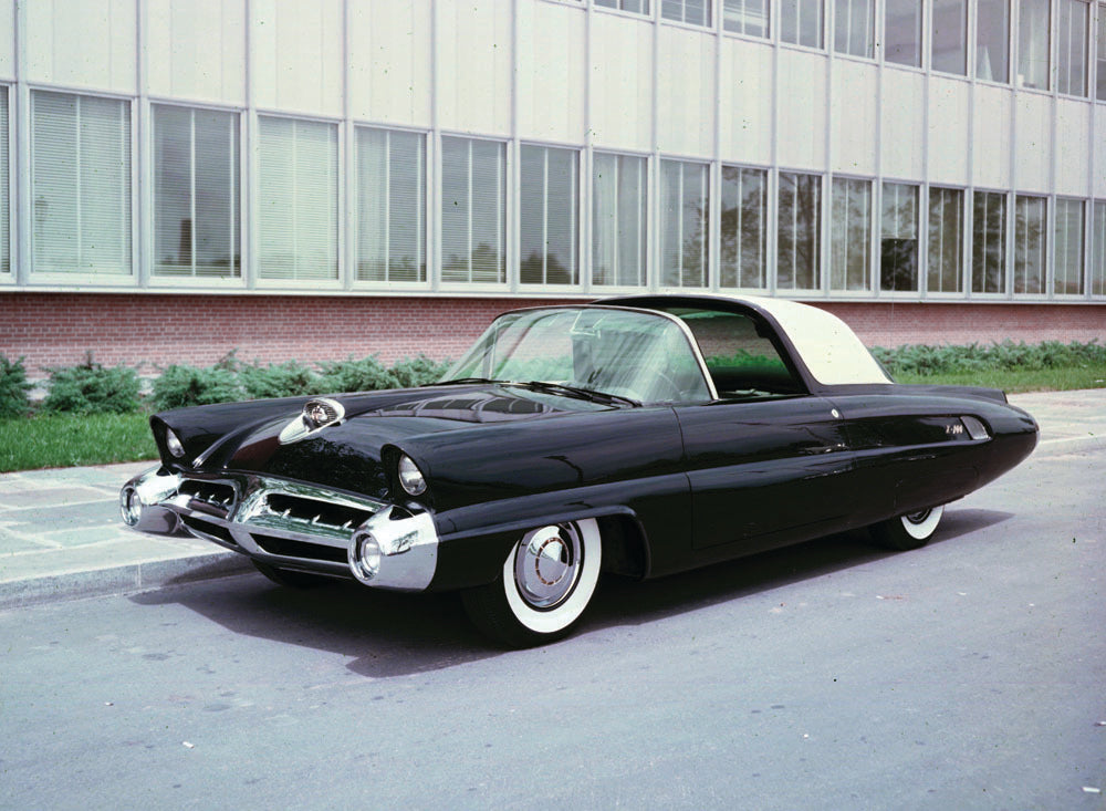 1953 Ford X 100 concept car with damaged door and  0401-1535