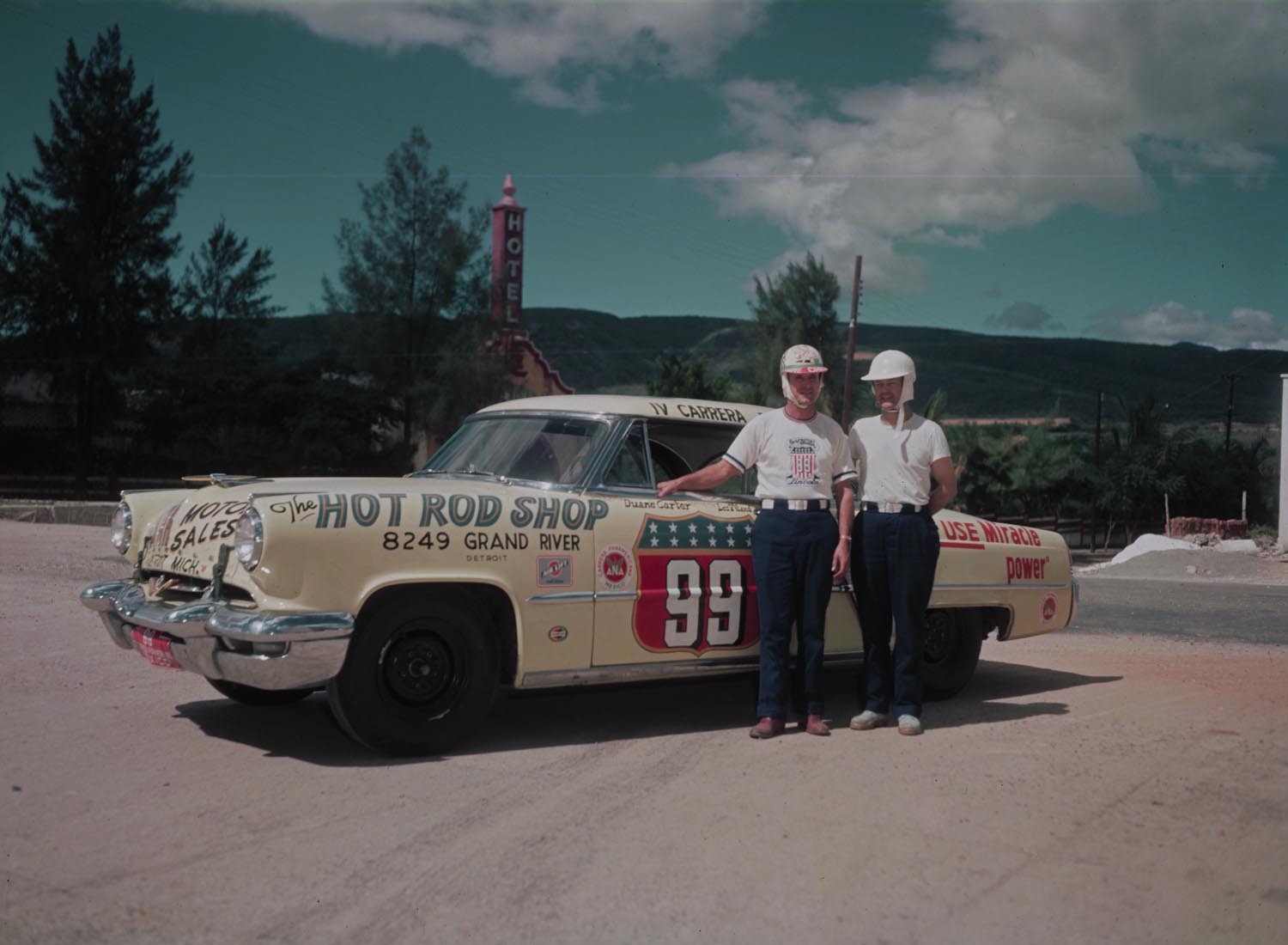 1953 Lincoln Pan American Road Race  0401-1548