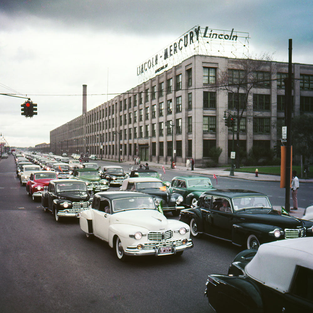 1954 Continental Club Day at Lincoln Plant  0401-1560