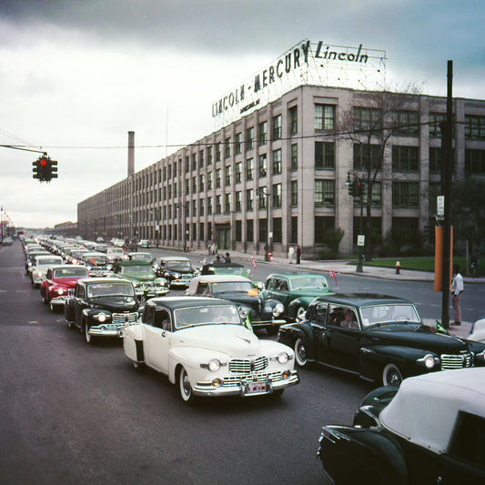 1954 Continental Club Day at Lincoln Plant  0401-1560