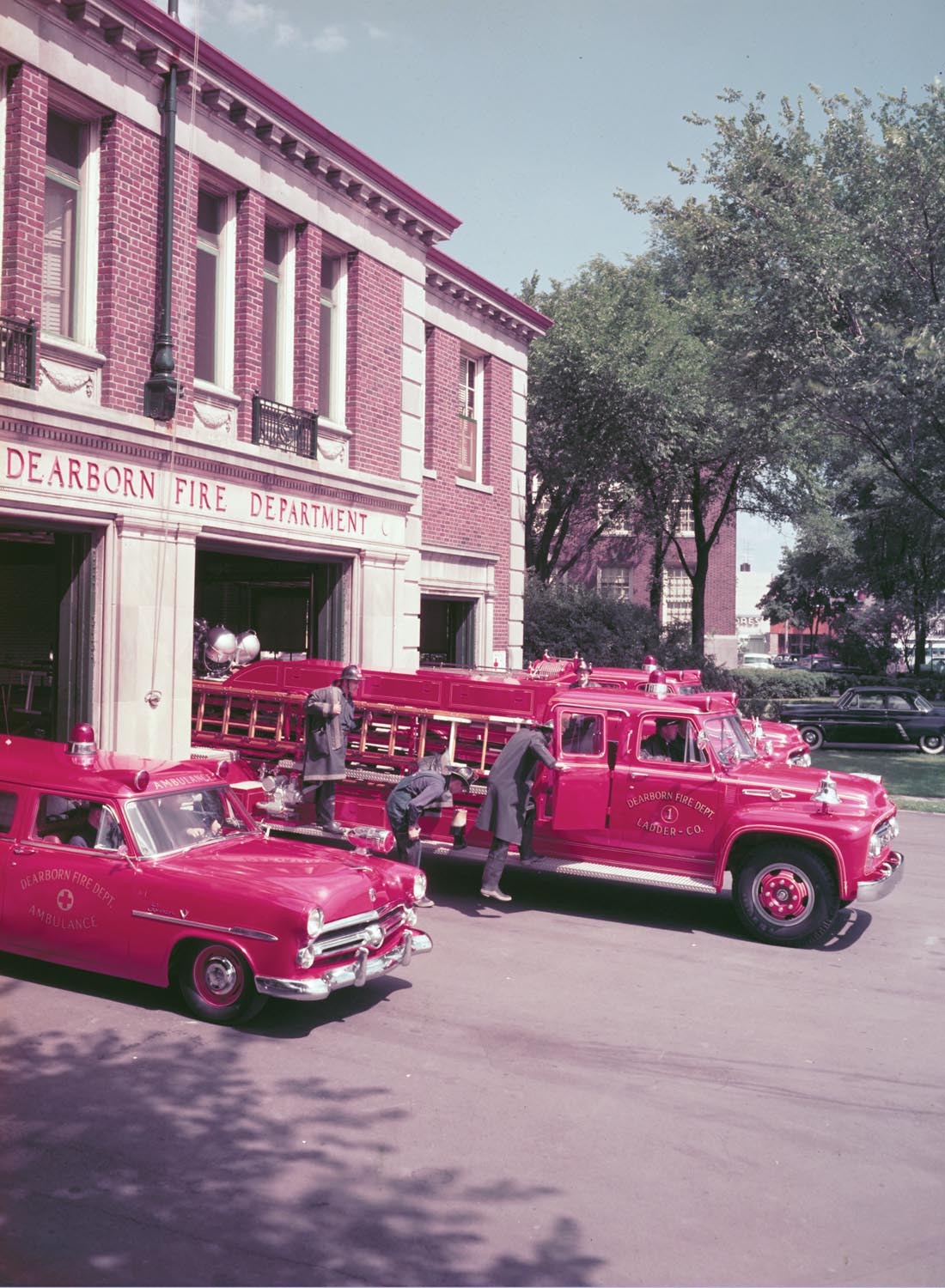 1954 Ford fire truck Dearborn Michigan  0401-1573