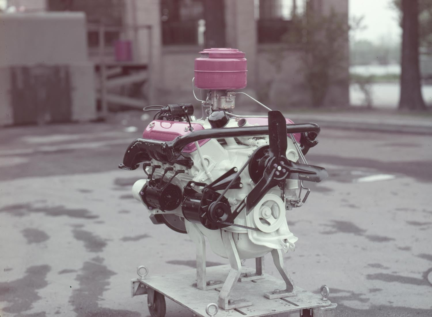 1954 Ford overhead eight cylinder engine  0401-1575