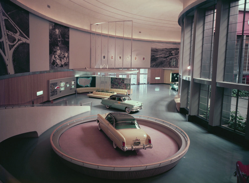 1954 Ford Rotunda vehicle display  0401-1578
