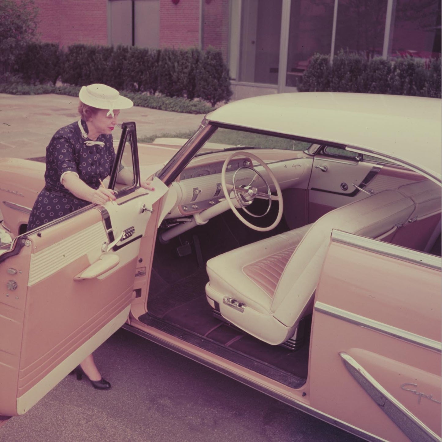 1955 Lincoln Capri  0401-1699