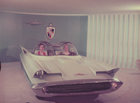 1955 Lincoln Futura concept car 0401-1704