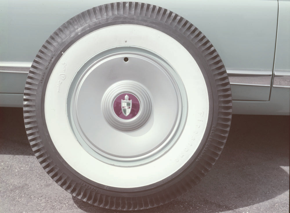 1955 Lincoln wheel and hub cap  0401-1705