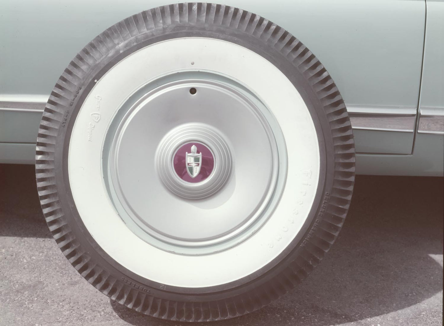 1955 Lincoln wheel and hub cap  0401-1705