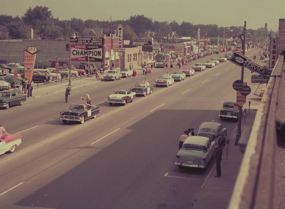 1956 Dearborn salutes Ford Progress parade  0401-1732