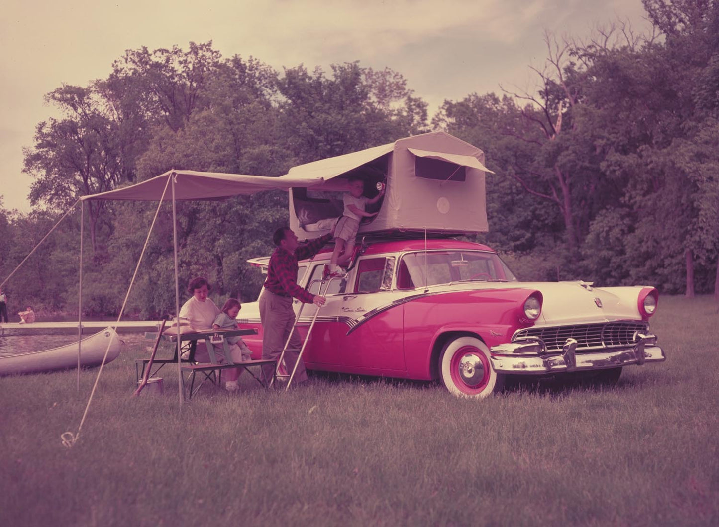 1956 Ford Country Sedan with station wagon living  0401-1740