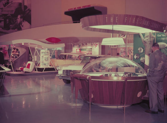 1956 Ford Rotunda Firestone exhibit  0401-1768