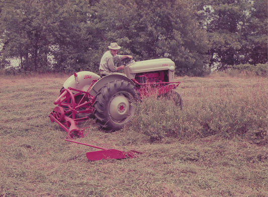 1956 Ford tractor with mower 0401-1781