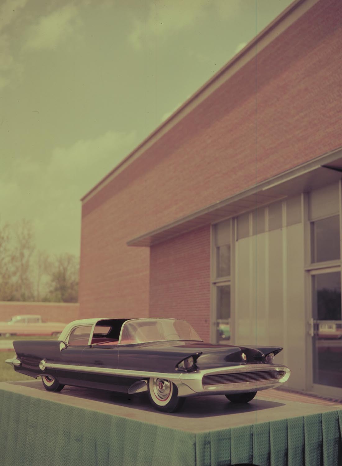 1956 Lincoln Limousine concept model  0401-1806