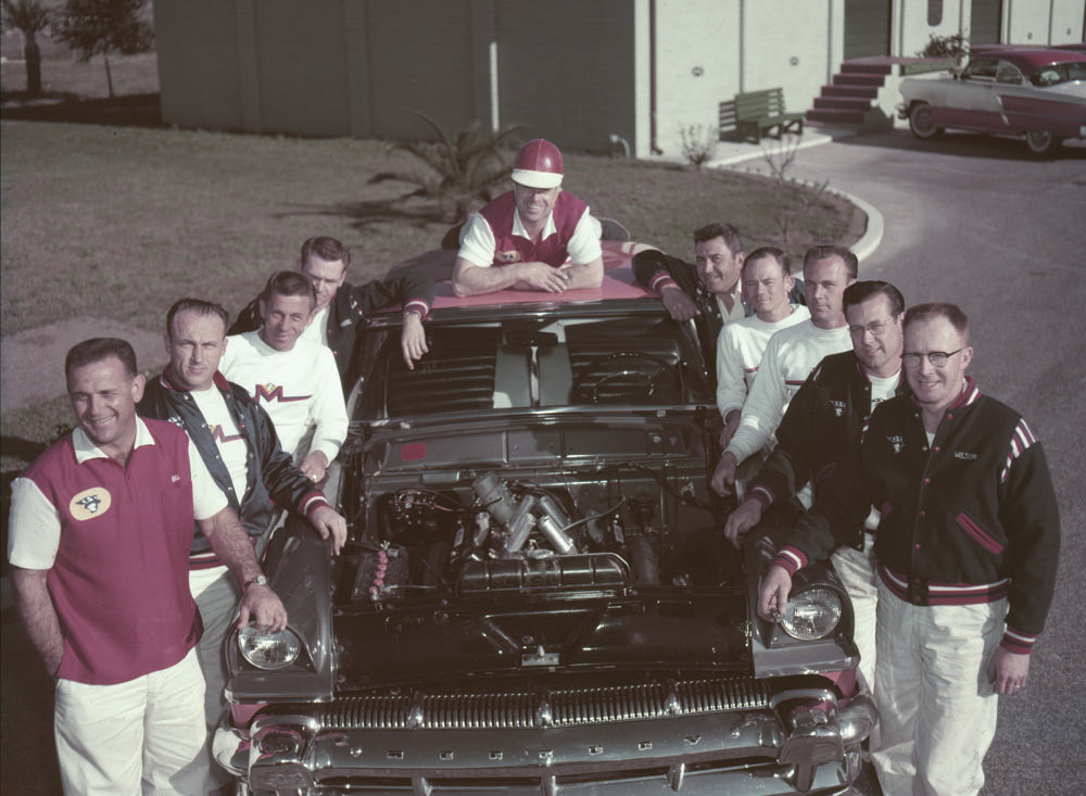 1956 Mercury NASCAR crew Daytona Beach 0401-1825