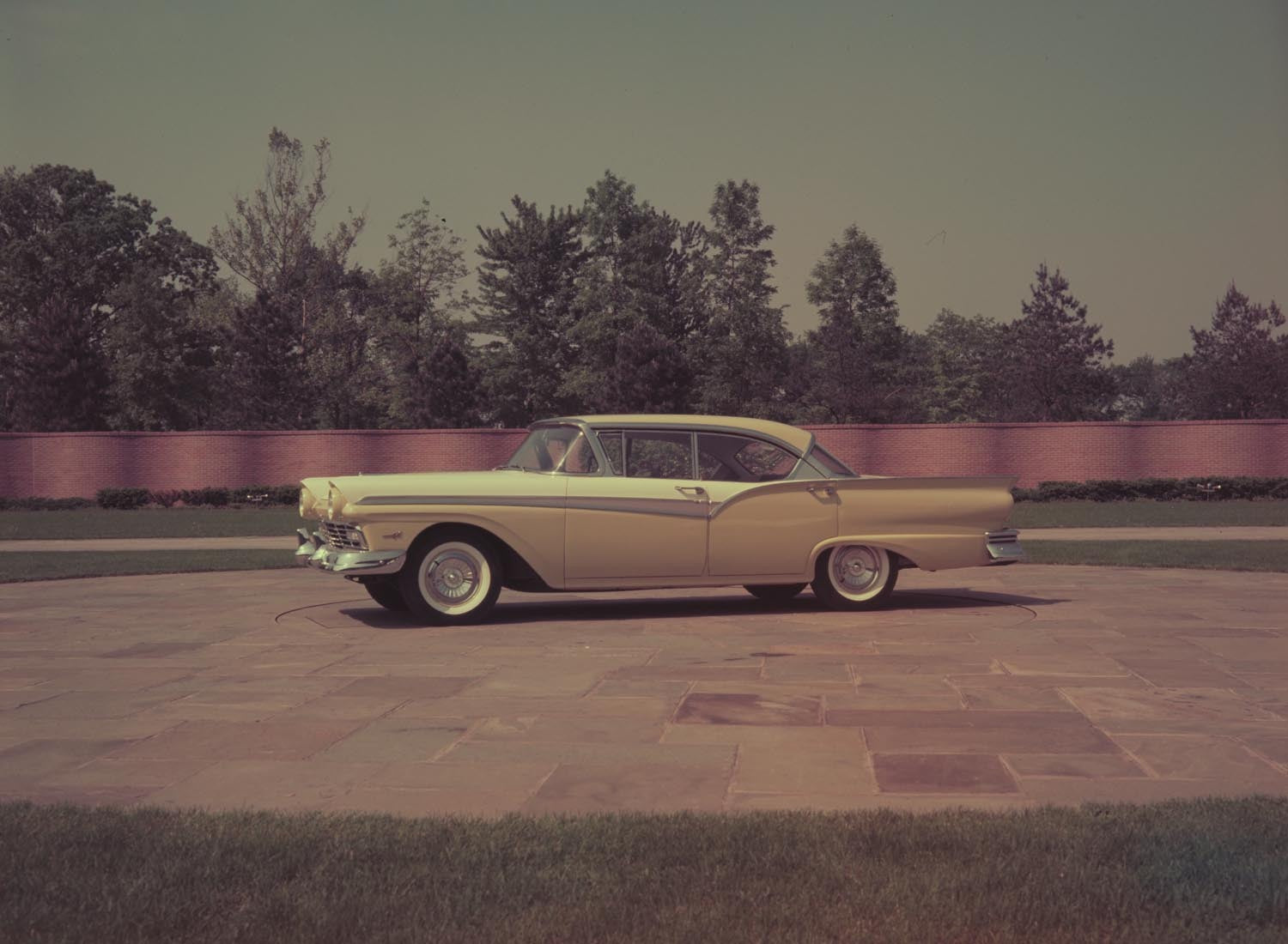 1957 Ford Fairlane 500 Phaeton four door prototype  0401-1849