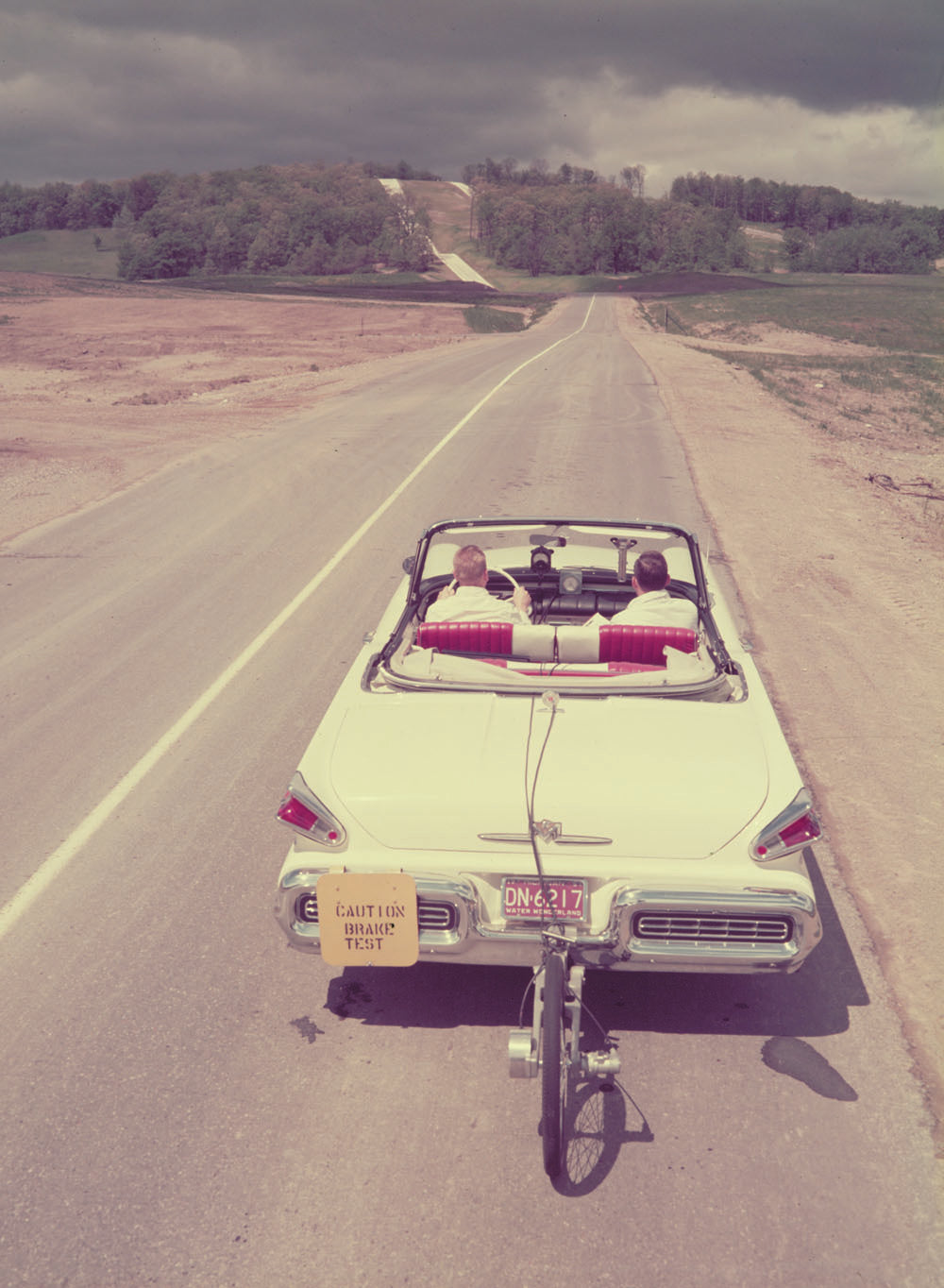 1957 Ford Michigan Proving grounds  0401-1856