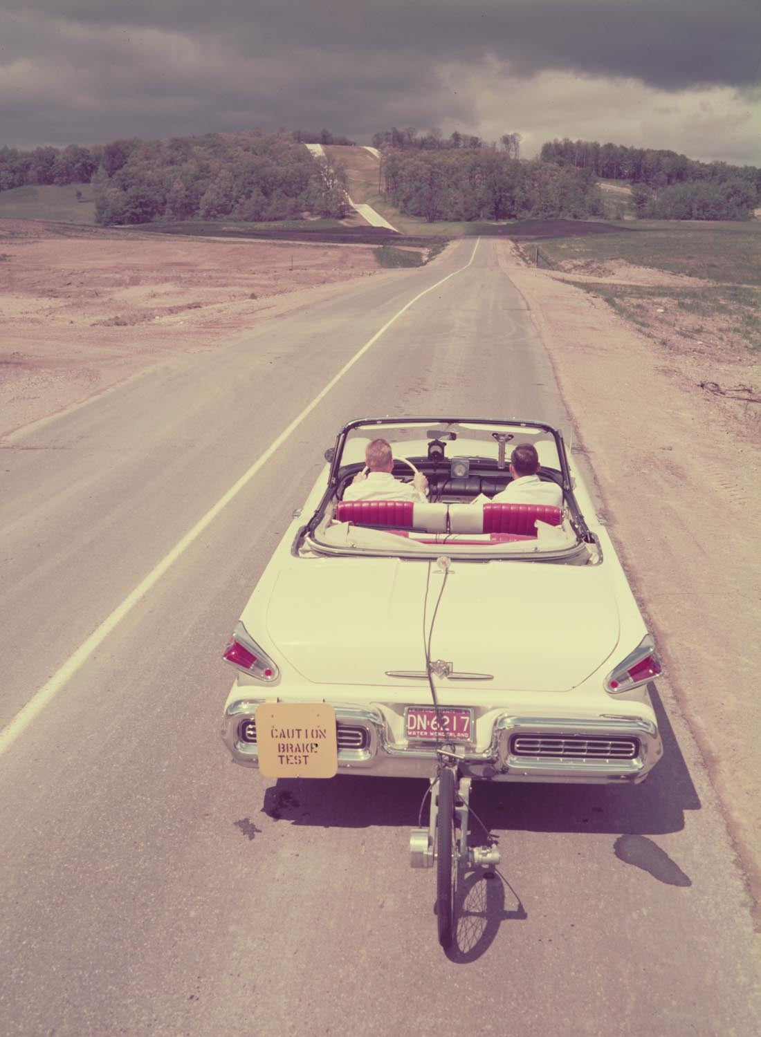 1957 Ford Michigan Proving grounds  0401-1856