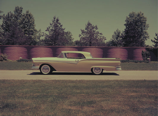 1957 Ford Skyliner prototype 0401-1877