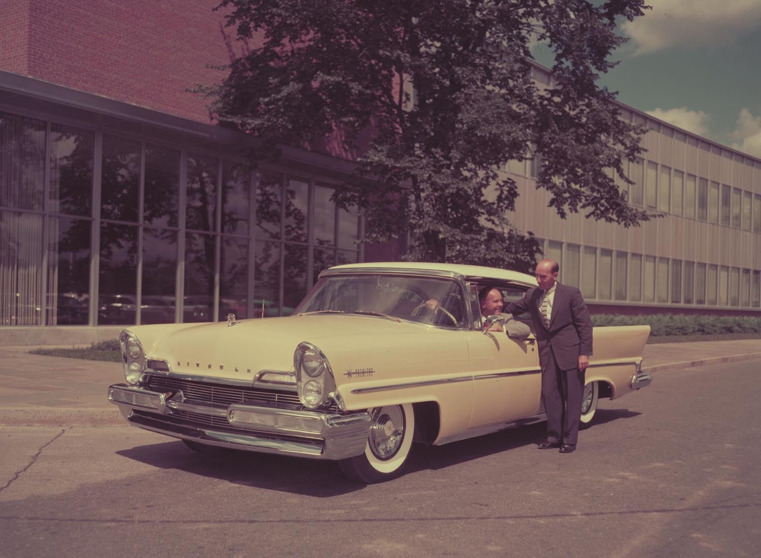1957 Lincoln Premiere  0401-1891