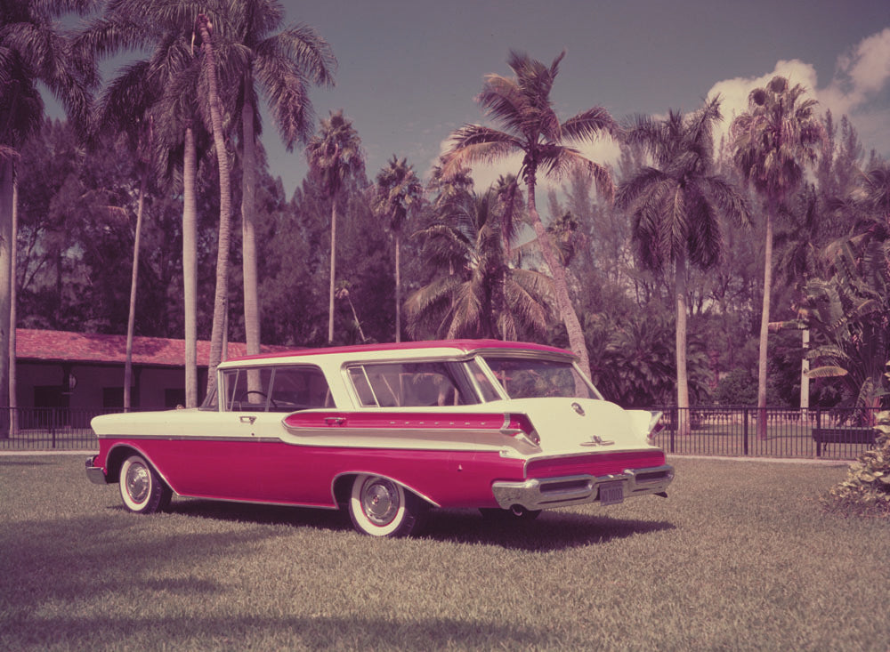 1957 Mercury Commuter station wagon  0401-1901