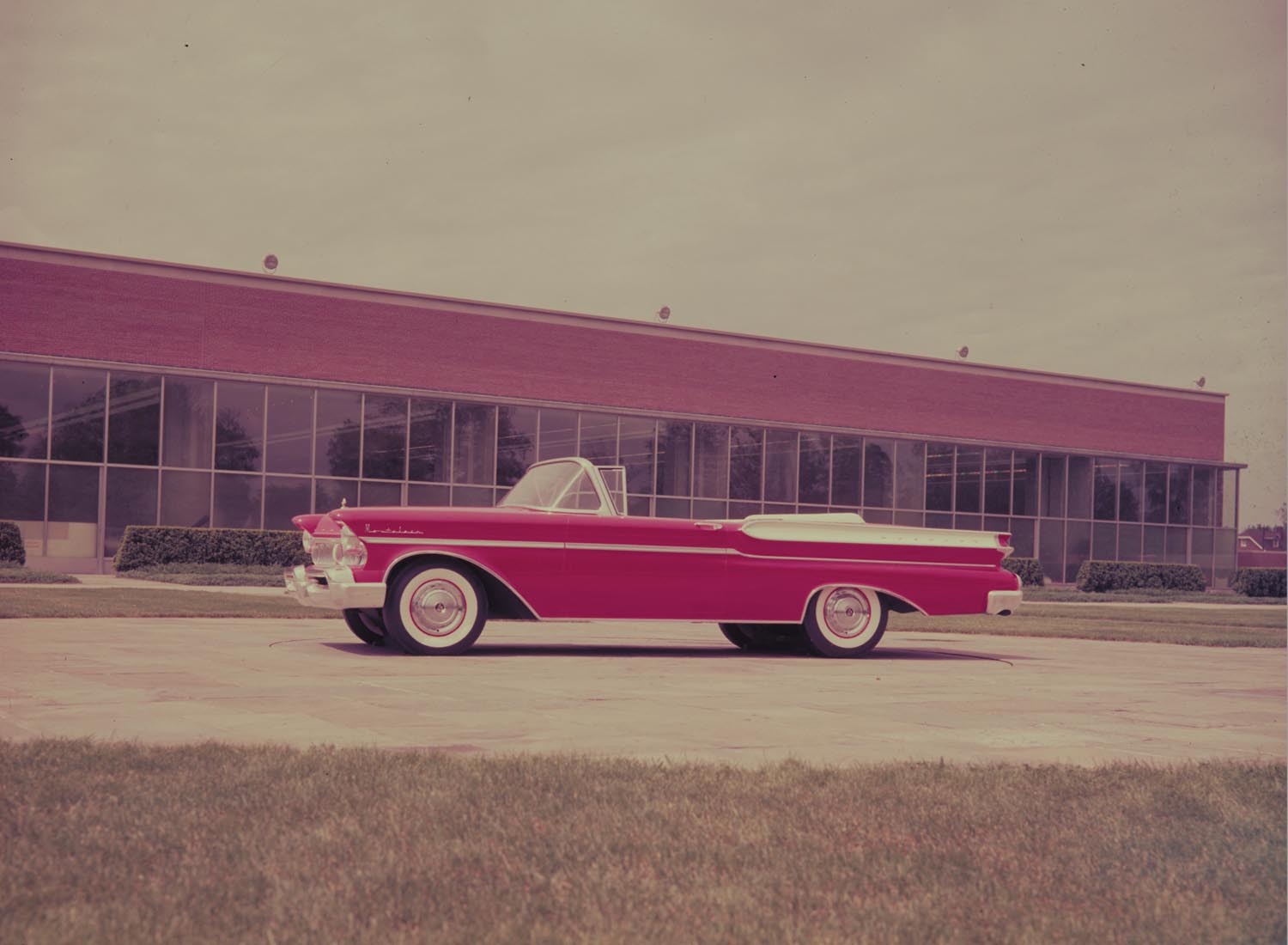 1957 Mercury Montclair Phaeton prototype  0401-1909
