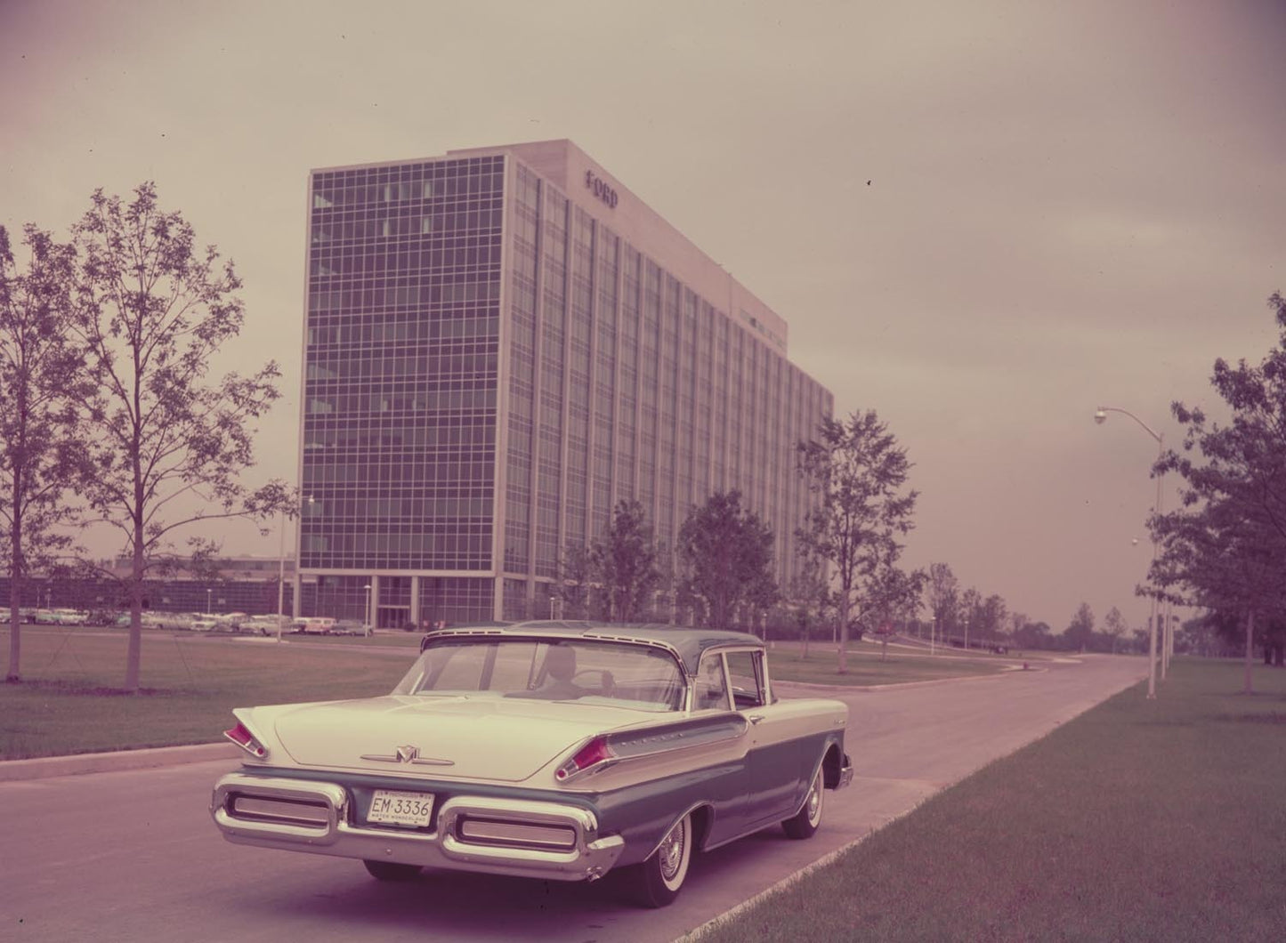 1957 Mercury Monterey  0401-1914