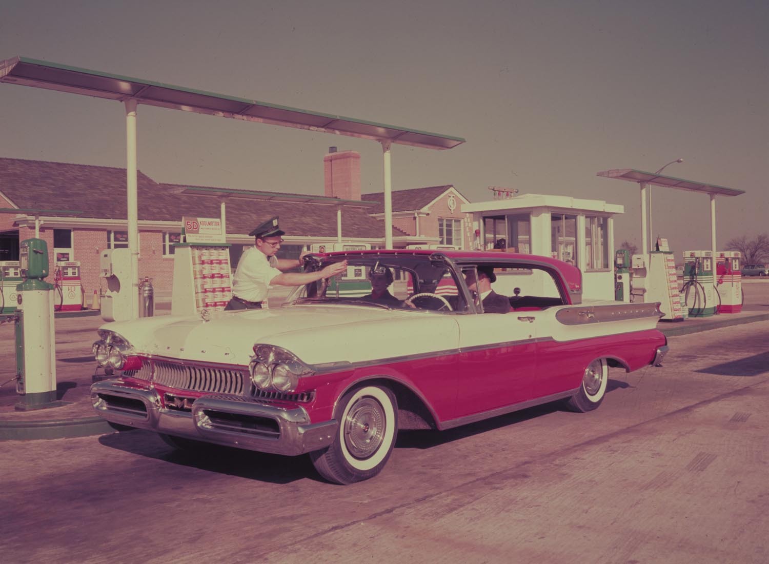 1957 Mercury Turnpike Cruiser  0401-1925