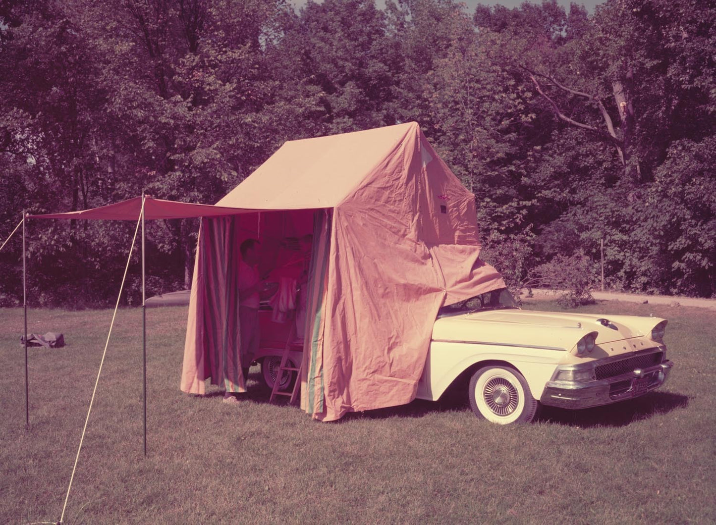 1958 Ford Country Sedan station wagon  0401-1949