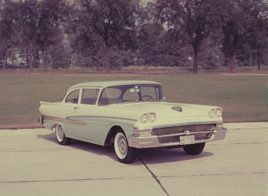 1958 Ford Custom 300 Tudor Sedan 0401-1956