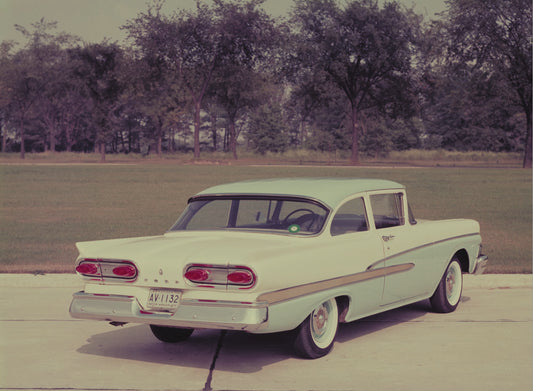 1958 Ford Custom 300 Tudor Sedan 0401-1957