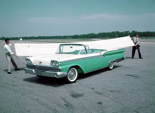 1959 Ford Skyliner 0401-2042