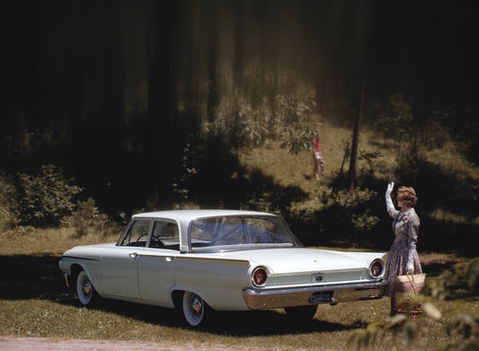 1961 Ford Fairlane Town Sedan 0401-2137