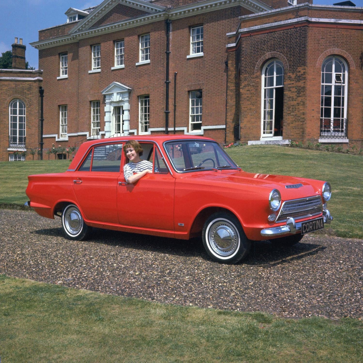 1963 Ford (England) Cortina four door  0401-2216
