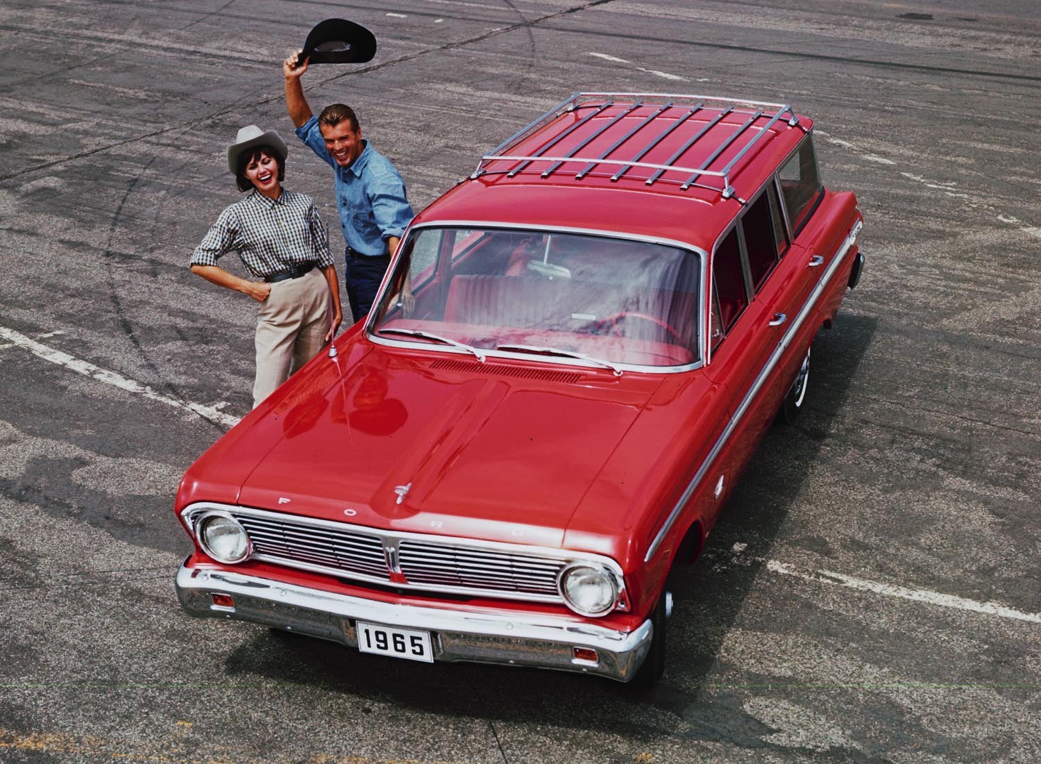 1965 Ford Falcon station wagon  0401-2298