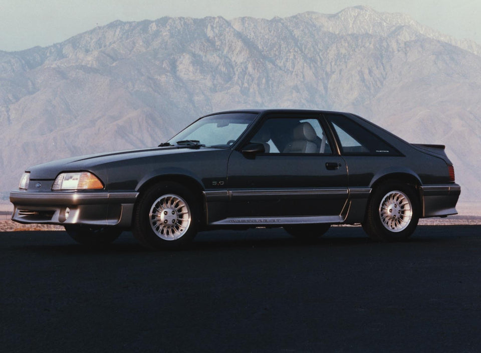 1989 Ford Mustang GT  0401-2334