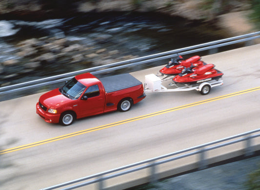 1999 Ford SVT F-150 Lightning  0401-2375